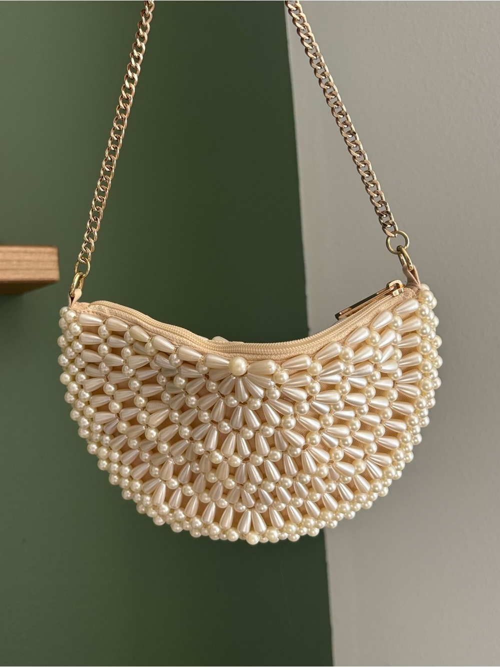 Beaded Pearl Crescent Shoulder Bag - Cream